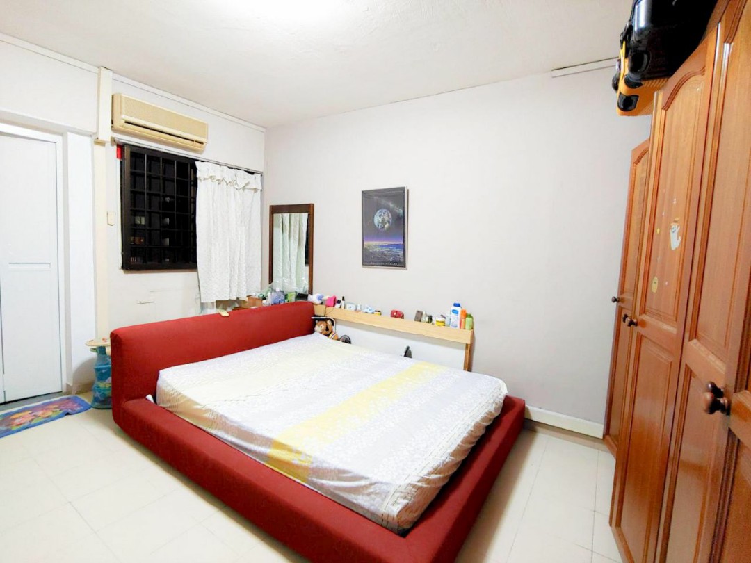 (Category: ) located in . Submitted by zacheidi (Listing ID 1061168618, Image 1). Description: .