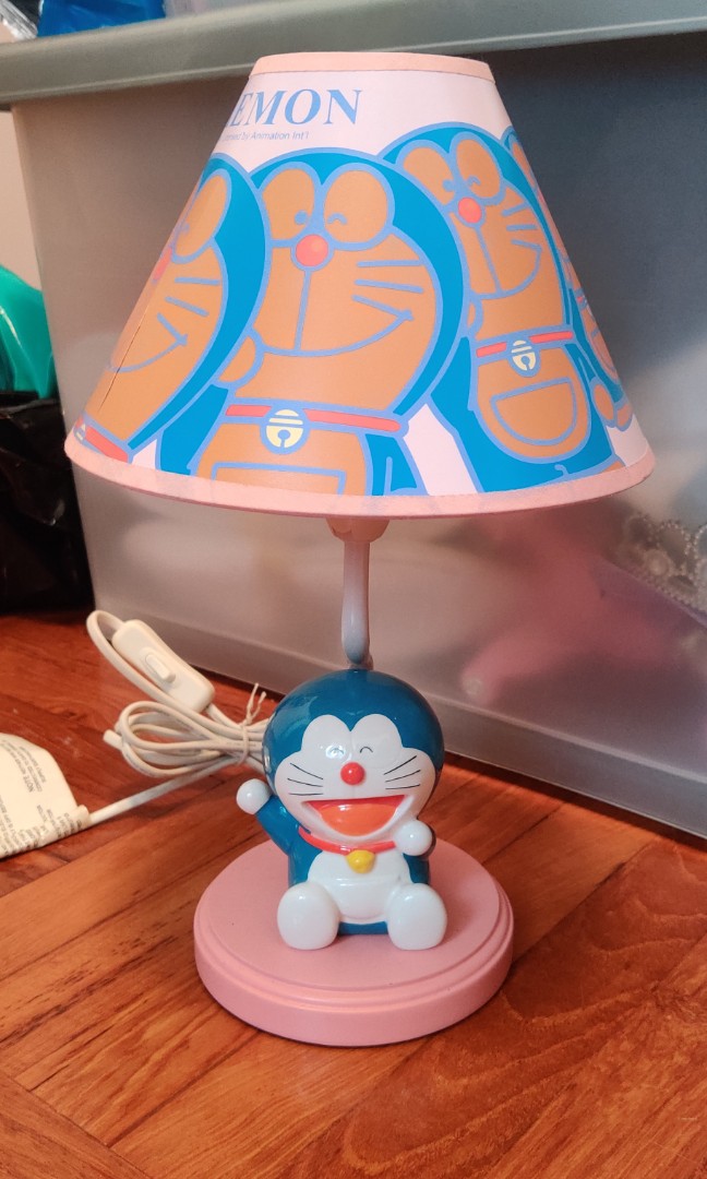哆啦A梦燈 （Doraemon Lamp) (Vintage), 傢俬＆家居, 傢俬 Carousell