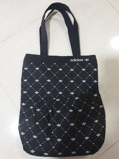 (Category: ) located in . Submitted by nadiavipvu (Listing ID 1061157856, Image 1). Description: .