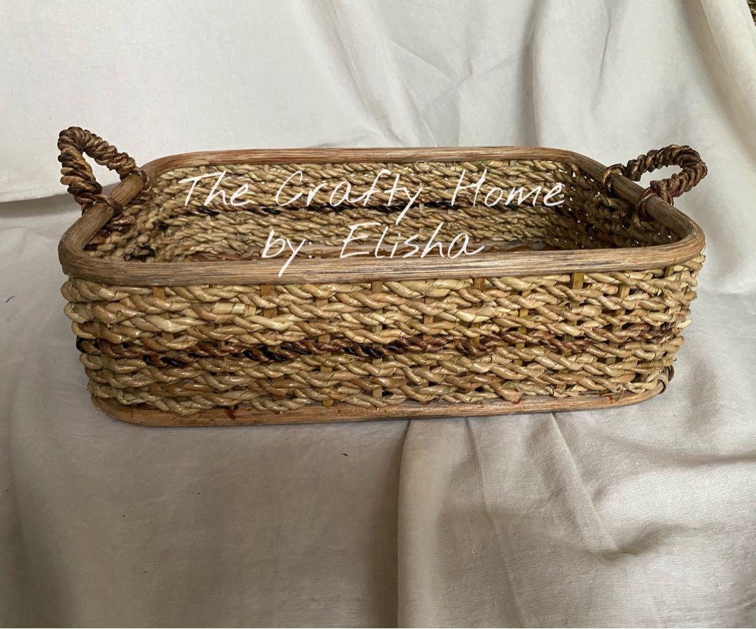 BREAD TRAY / STORAGE TRAY (Category: Storage Boxes & Baskets) located in Marikina City. Submitted by thecraftyhomebyelisha (Listing ID 1061242192, Image 2). Description: STORAGE TRAY 🤎 Dimension: 15x4 (length x height) Actual pictures posted 👍 ✅Shipping fee c/o buyer ✅Delivery via grab, lalamove, mr. speedy ✅MOP: BPI/BDO/GCASH https://www.facebook.com/TheCraftyHomeByElisha/.