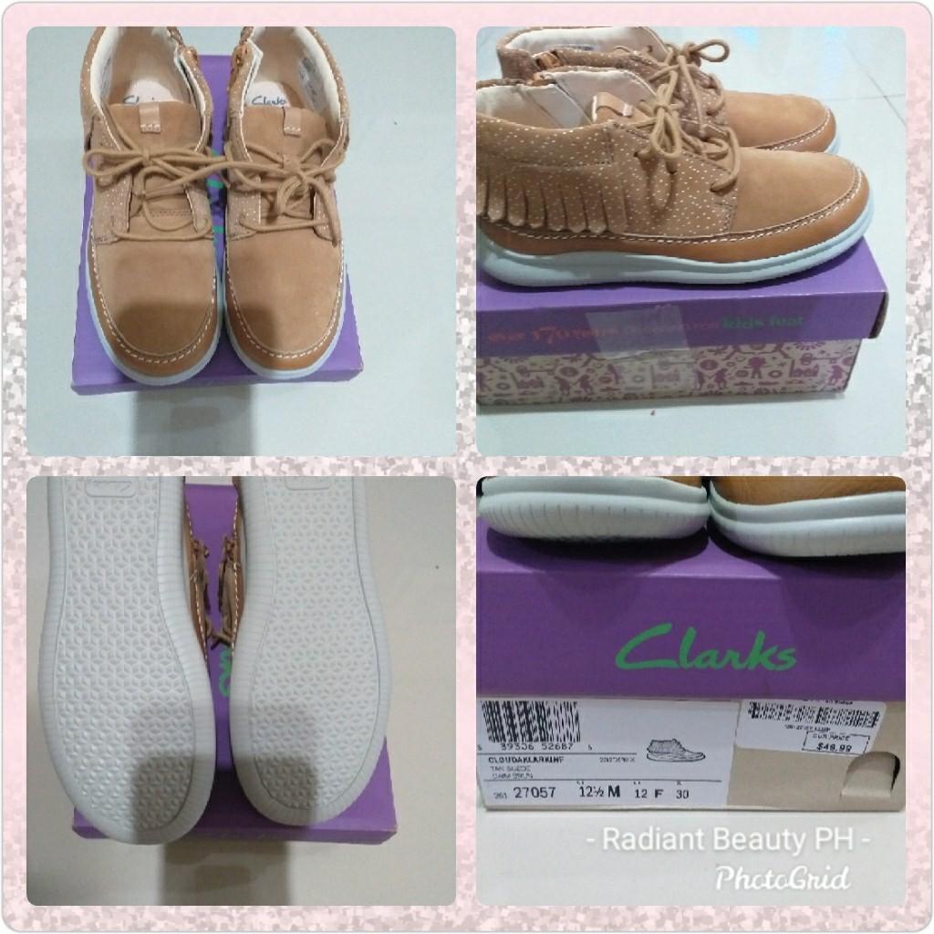 Clarks boots size 4 clearance