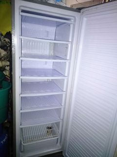 (Category: ) located in . Submitted by mae1214 (Listing ID 1061105485, Image 1). Description: .