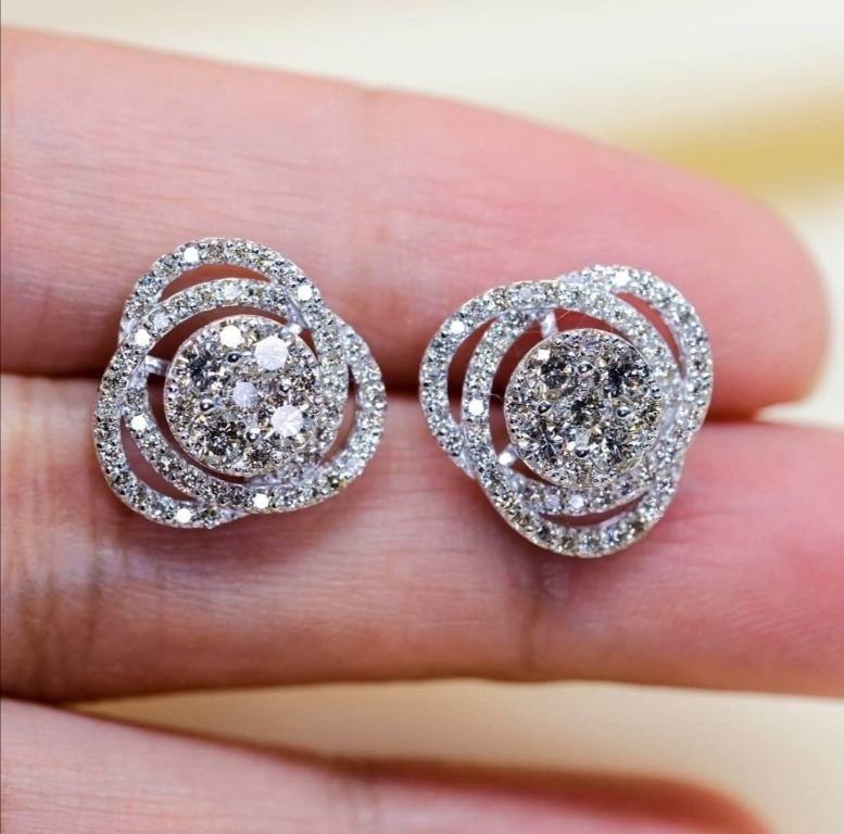 DIAMOND LADY BOSS EARRINGS Women s Fashion Jewelry Organizers