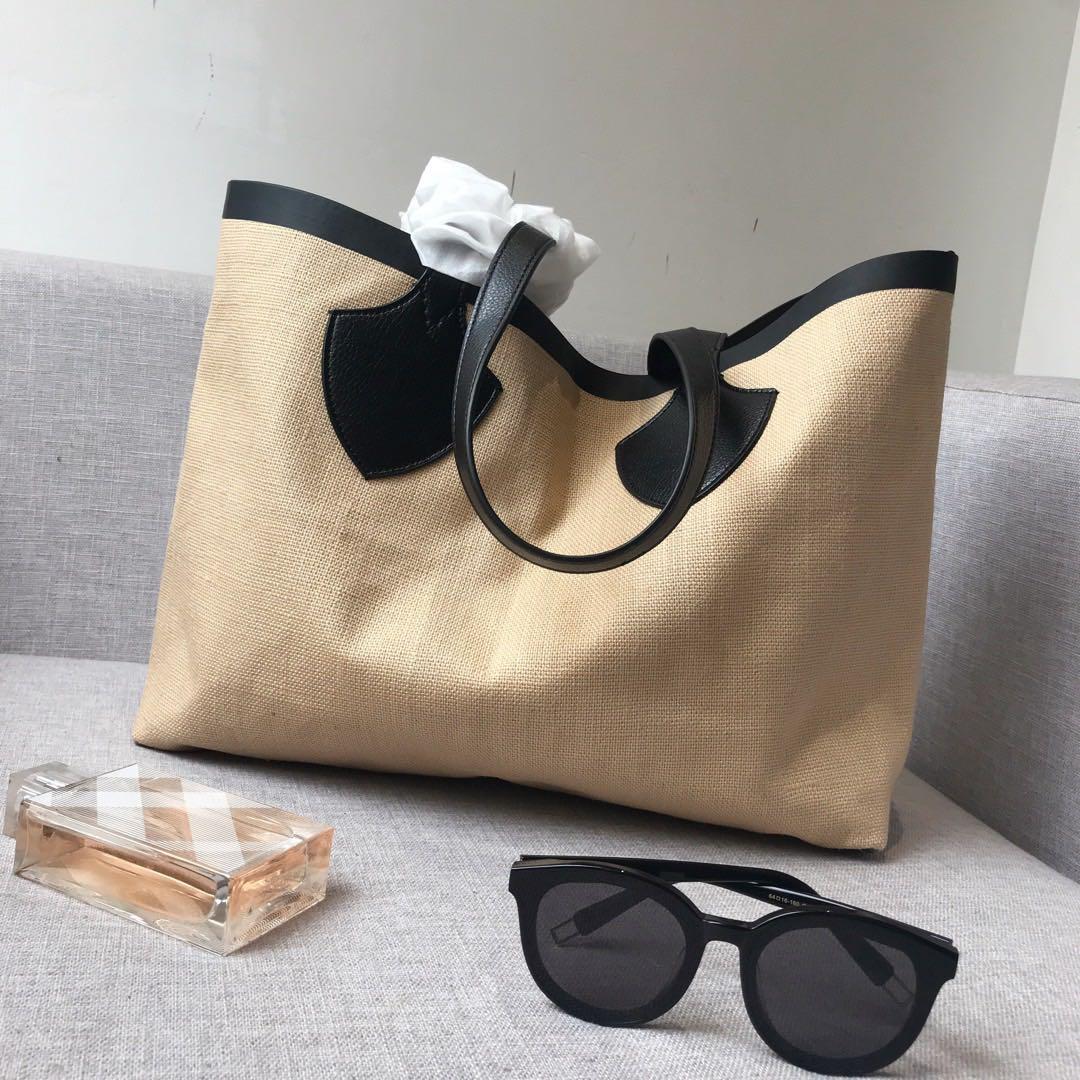 Burberry outlet hotsell online authentic