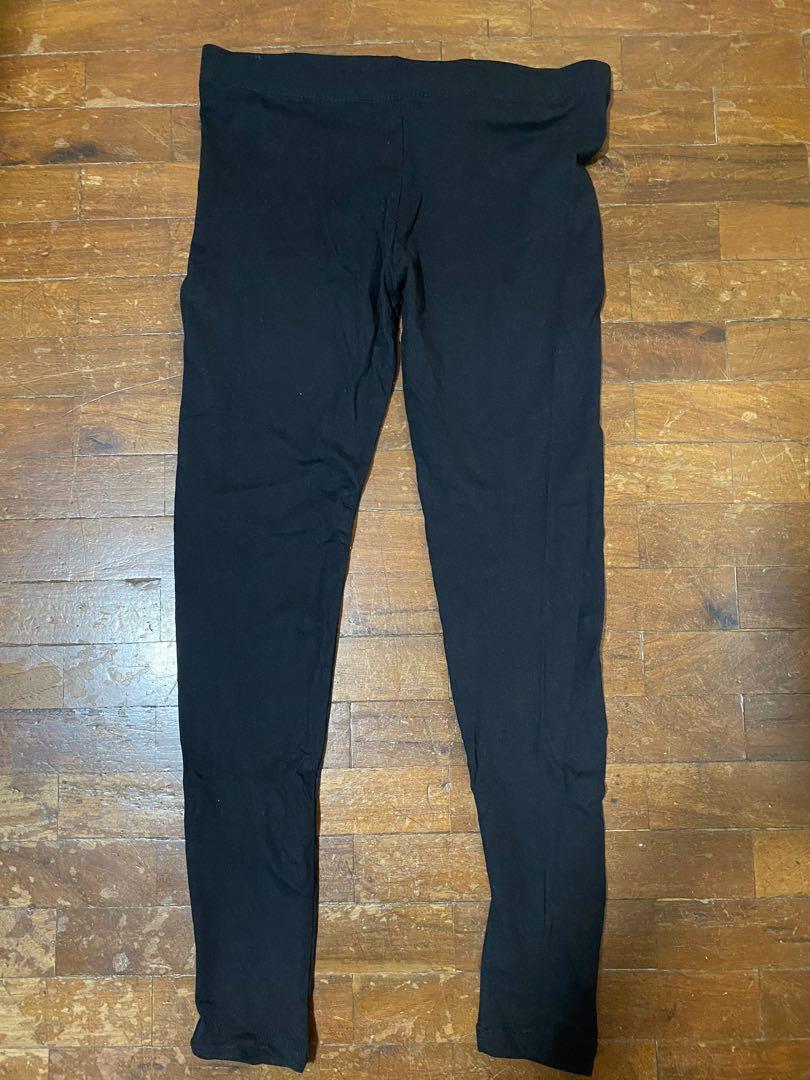 Forever 21 leggings (overrun) (Category: Activewear) located in Las Pinas. Submitted by kathhsantoss (Listing ID 1061203545, Image 1). Description: RFS: wrong size can fit to small - medium.