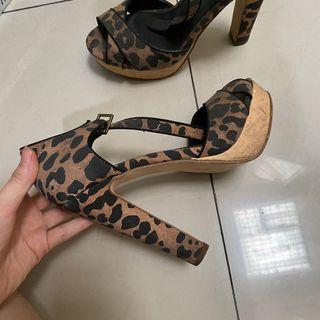 Lazada Leopard Pump Heels