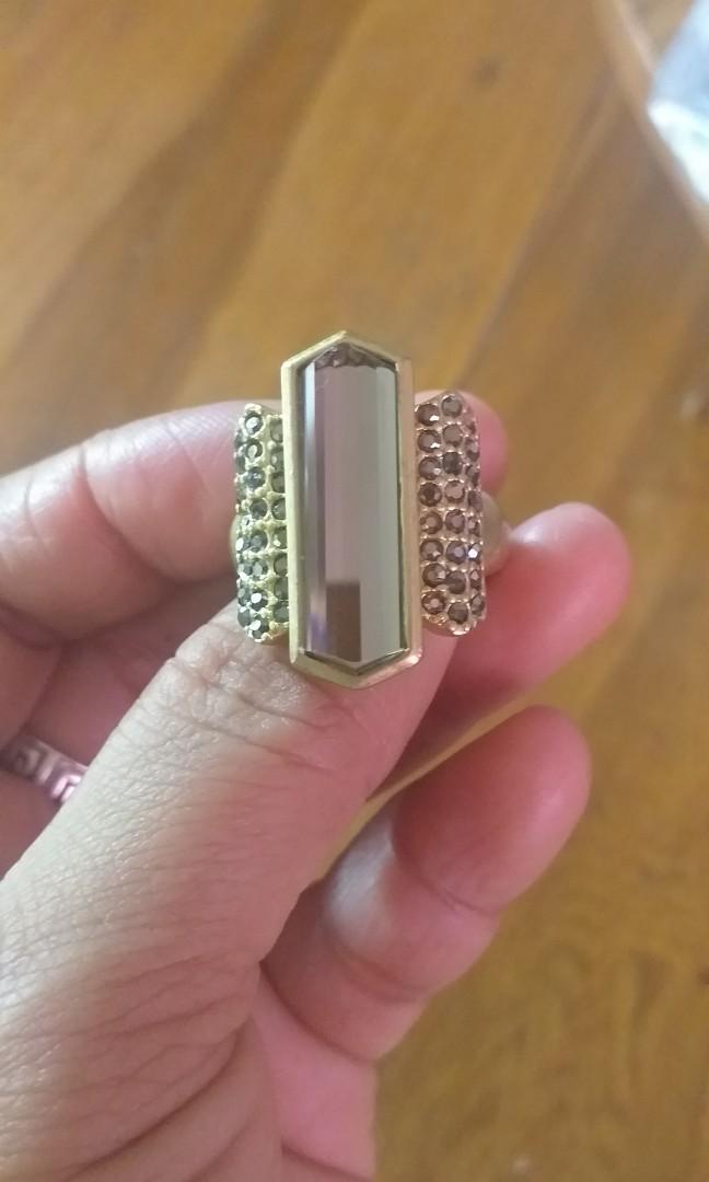 LIA SOPHIA RING SIZE 9