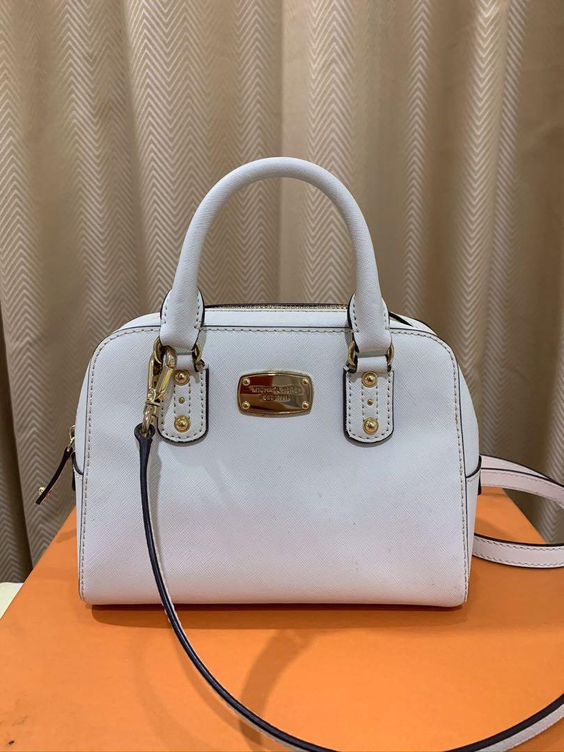 Michael kors white sling bag online