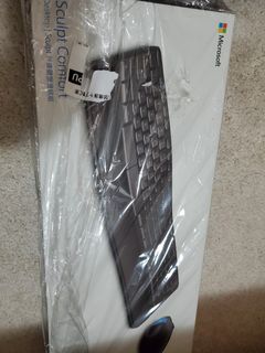 （分類：）位於 。 由 techlocker 提交（商品編號 1061194467，圖片 1）。簡介： 。