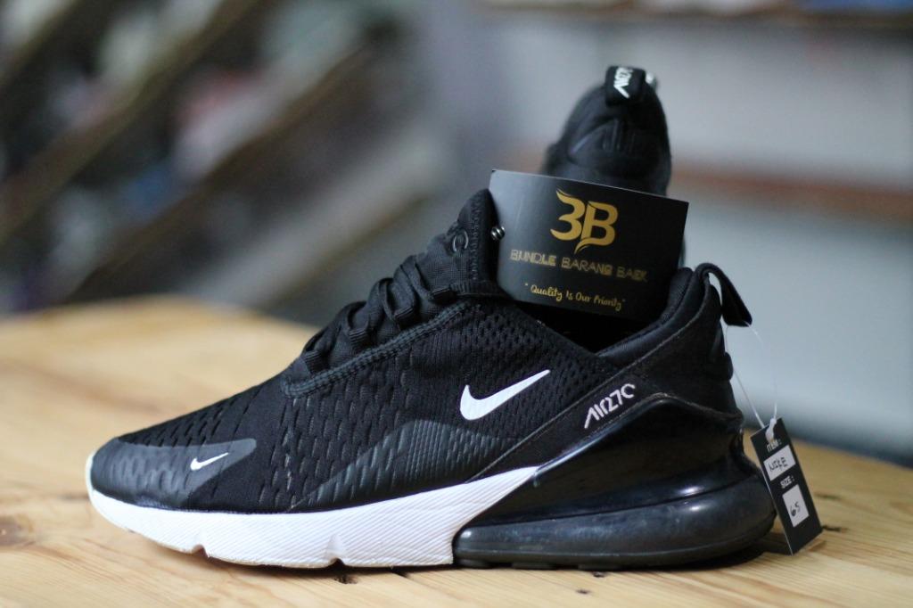 Nike 270 black size 6.5 deals