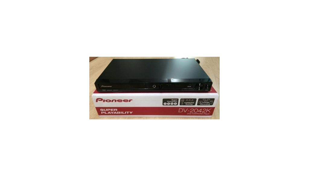 PIONEER DV2042K DVD PLAYER w/Karaoke Function, TV & Home Appliances, TV & Entertainment