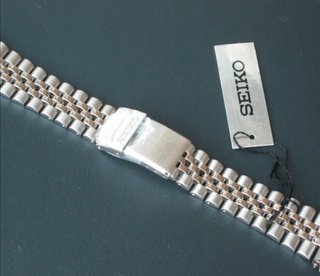 Seiko jubilee bracelet 22mm skx007 skx009, Luxury, Watches on Carousell