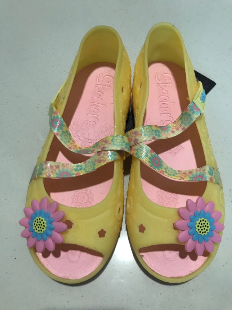 Skechers jelly shoes (uk13), Babies & Kids, Babies & Kids Fashion on Carousell