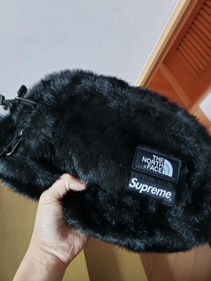 Supreme x The North Face Faux Fur Waist Bag 毛毛腰包, 名牌, 手袋及