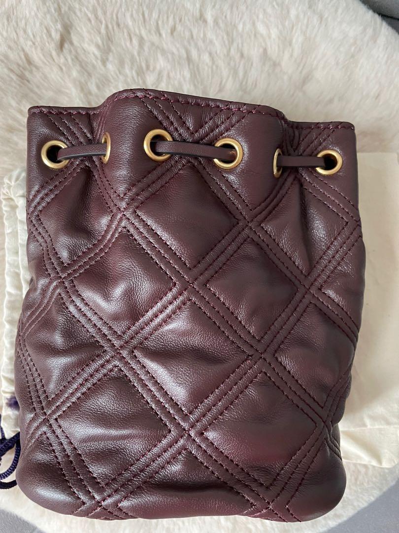 TORY BURCH CHELSEA QUILTED DRAWSTRING BAG
