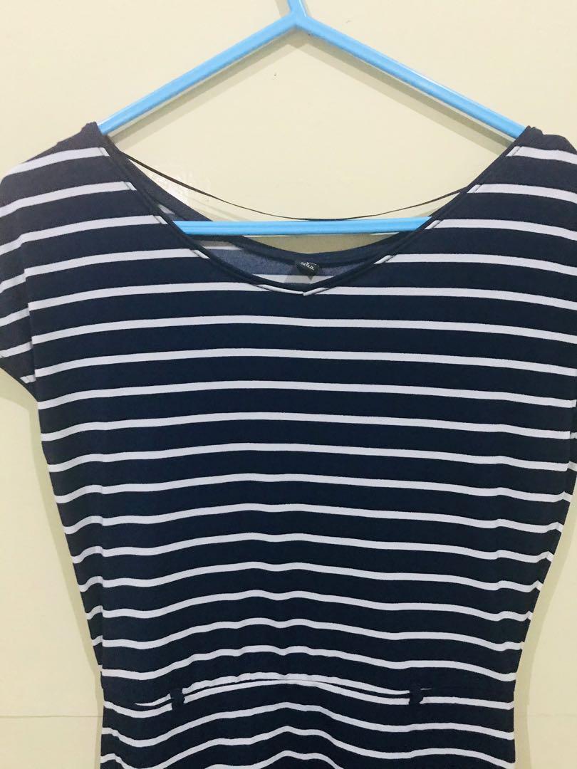 Uniqlo Blue & White Strap Dress (Category: Dresses) located in Manila. Submitted by tanraychsb (Listing ID 1061126709, Image 2). Description: Uniqlo Blue & White Stripe Dress ✅ Size S but fits up to medium frame (Fabric is stretch) ✅ USED 1-2x only but IN GOOD CONDITION (Dress itself has NO ISSUES/ FLAWS/ STAINS/ HOLES). Waist string/ belt lost but can be worn without it ✅ Can be for Casual/ Office Attire ✅ ACTUAL PHOTO POSTED ✅ Bought at P790, S