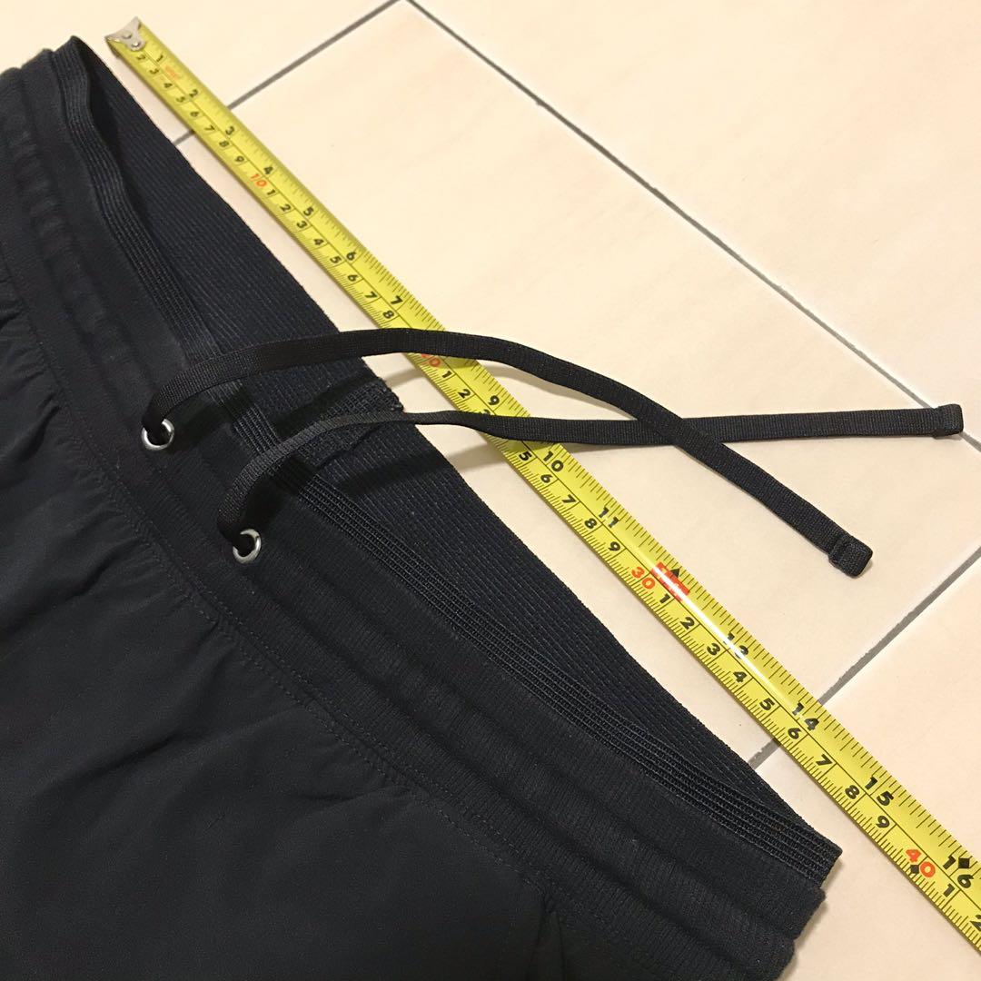 UNIQLO ULTRA STRETCH DRY-EX JOGGER PANTS (LIKE NEW 💯%), Men's Fashion,  Bottoms, Joggers on Carousell