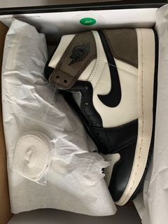 (Category: ) located in . Submitted by Kicks_and_More (Listing ID 1061173124, Image 1). Description: .