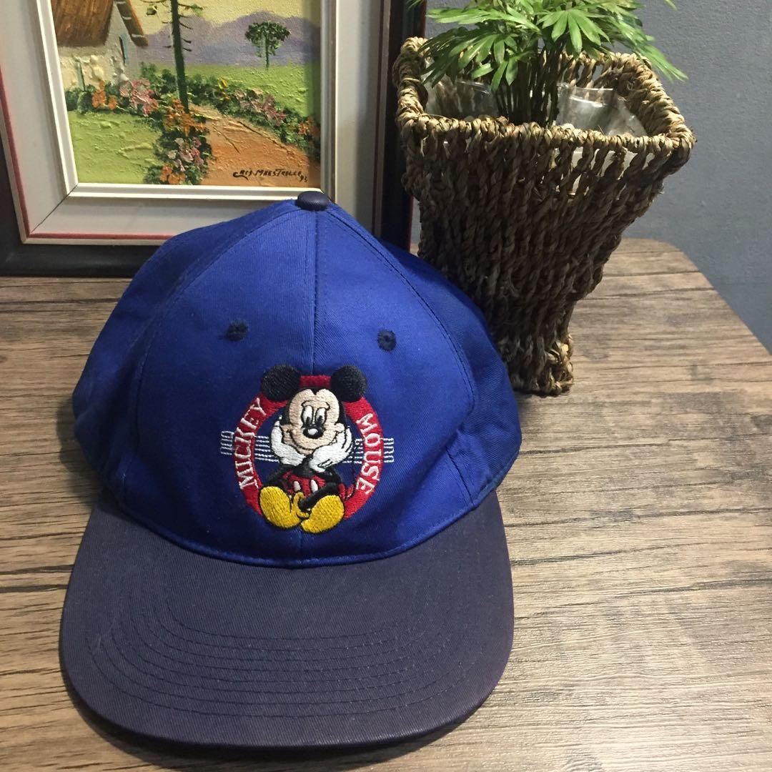 Vintage 90's mickey mouse, Men's Fashion, Watches & Accessories, Caps &  Hats on Carousell