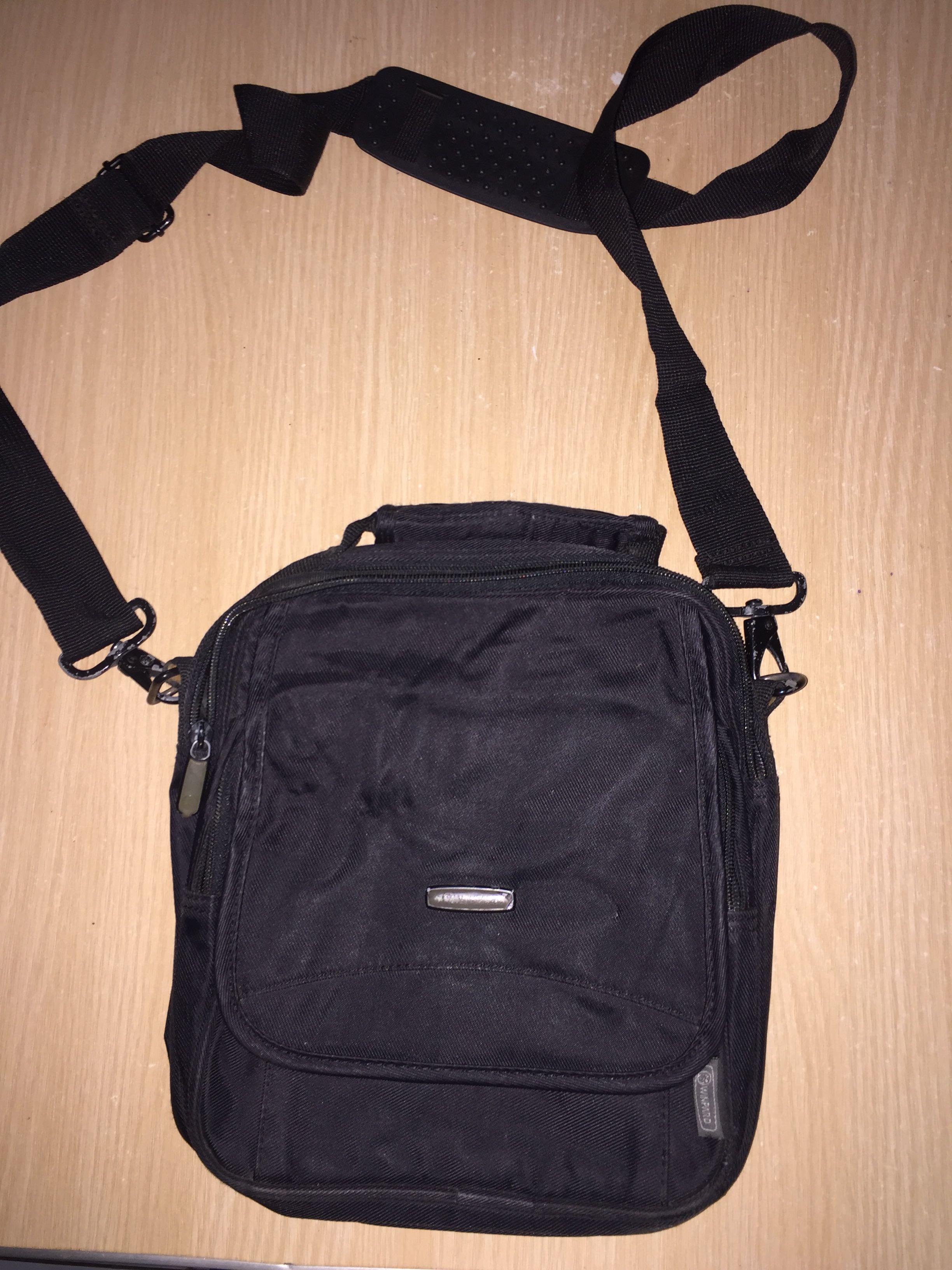 Winpard sling 2025 bag