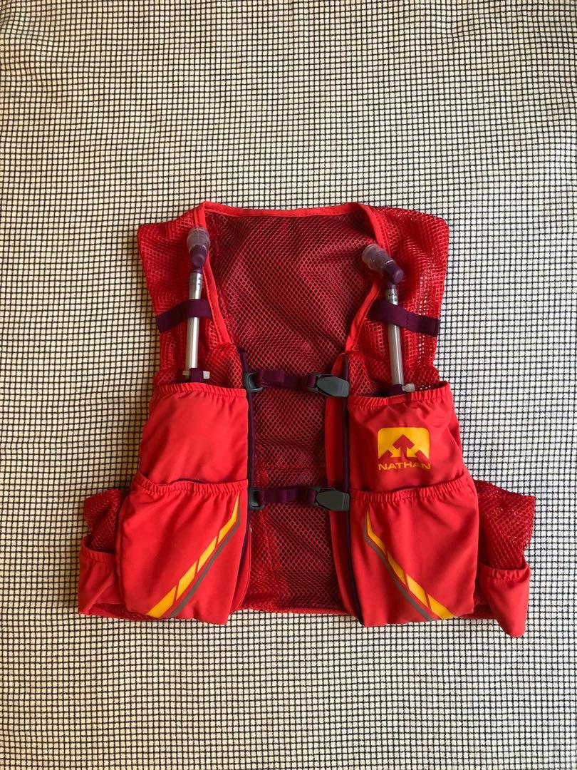Women s Nathan VaporMag 2.5L Hydration Vest Carousell