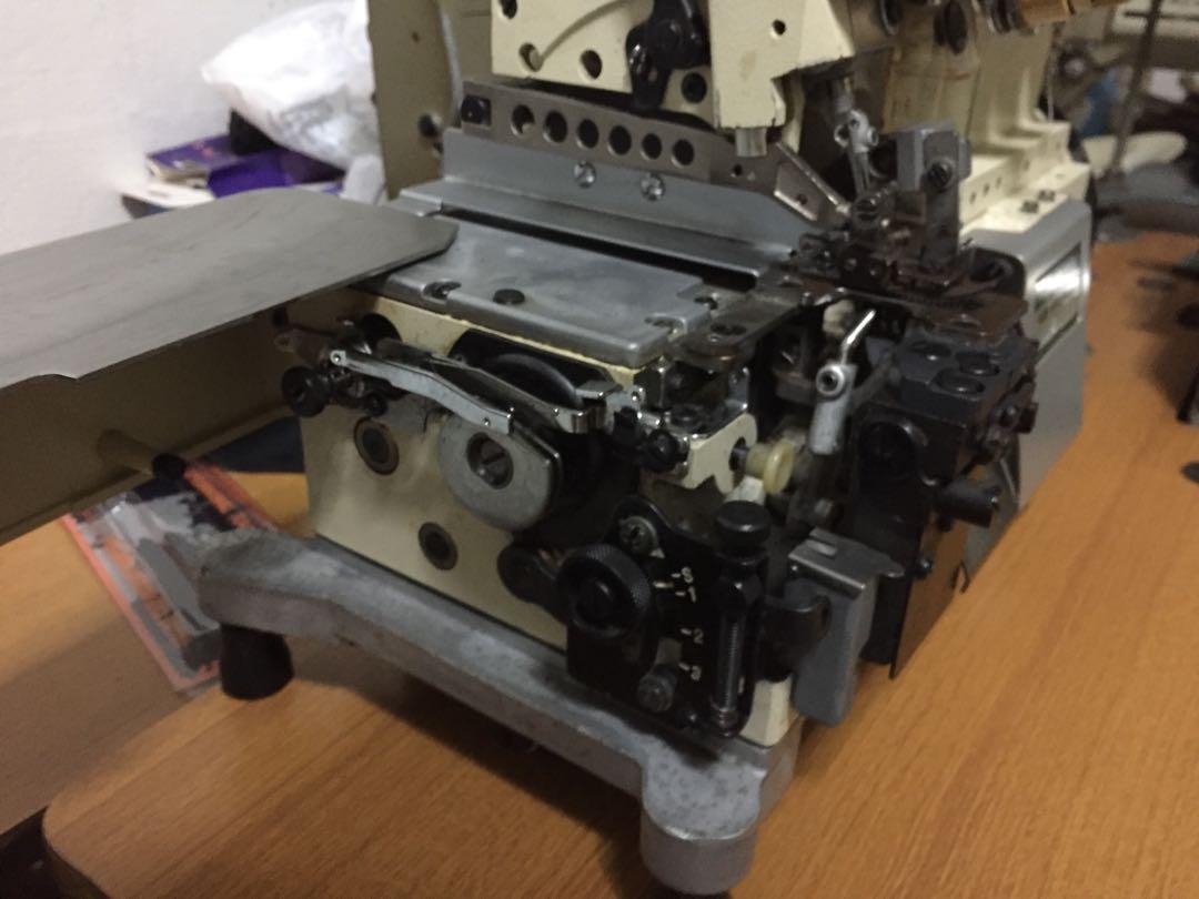 Yamato Industrial Overlock Sewing Machine, Serger, Hobbies & Toys