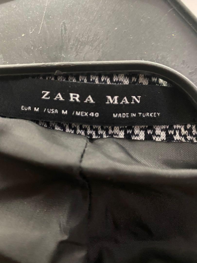 Zara man Coat (Category: Formal Shirts) located in Manila. Submitted by derek_zoolander (Listing ID 1061253845, Image 3). Description: - Zara man coat and scarf - size 40 Medium - used only once in Japan.