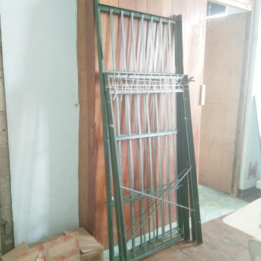 Rusj Sale Army Style Bunk Bed Furniture Home Living Furniture Bed Frames Mattresses On Carousell