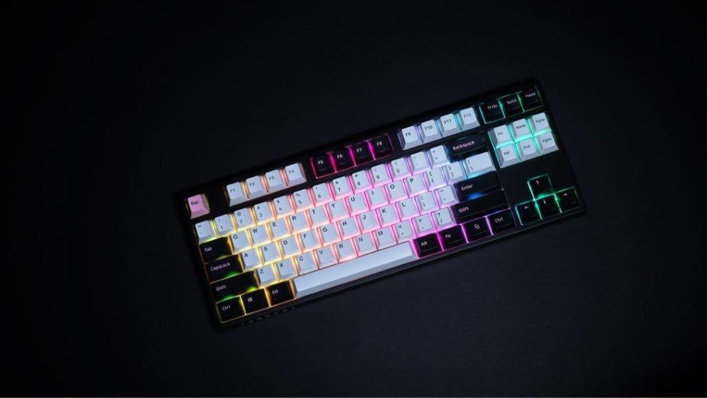Blackpink PBT Doubleshot Cherry Profile Keycaps from Tempest Kirin ...