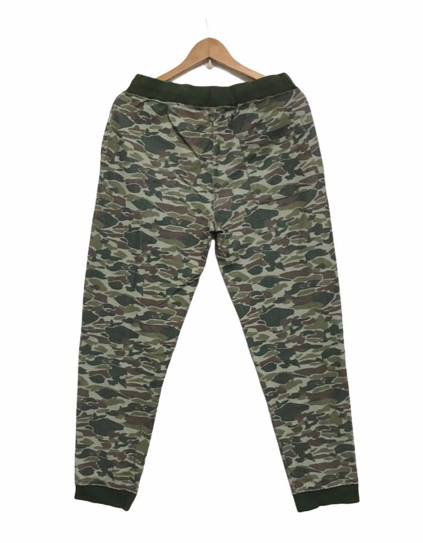 Champion camo pants hotsell