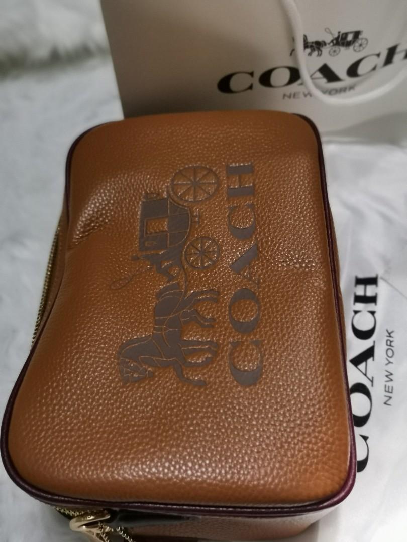 COACH JES CROSSBODY IN COLORBLOCK F72704 (LIGHT SADDLE/GOLD), Women's  Fashion, Bags & Wallets, Cross-body Bags on Carousell