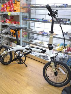 （分類：）位於 。 由 easybike 提交（商品編號 1061339278，圖片 1）。簡介： 。