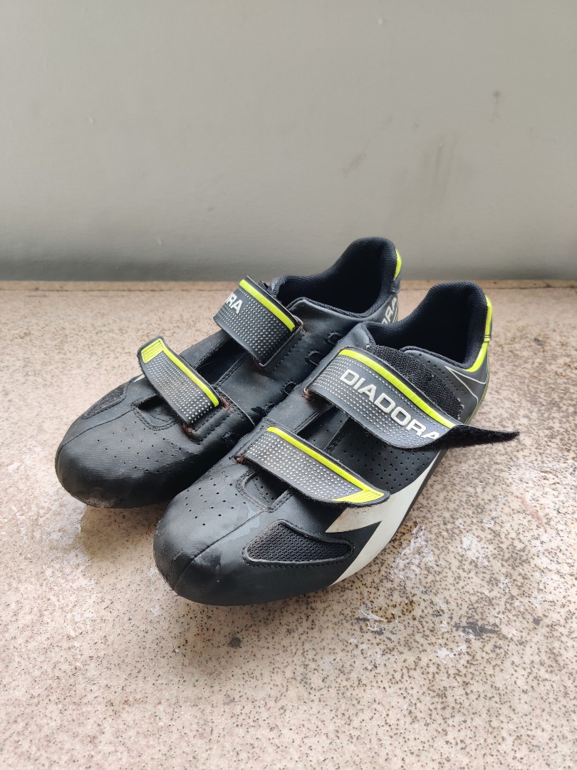 Diadora store phantom ii