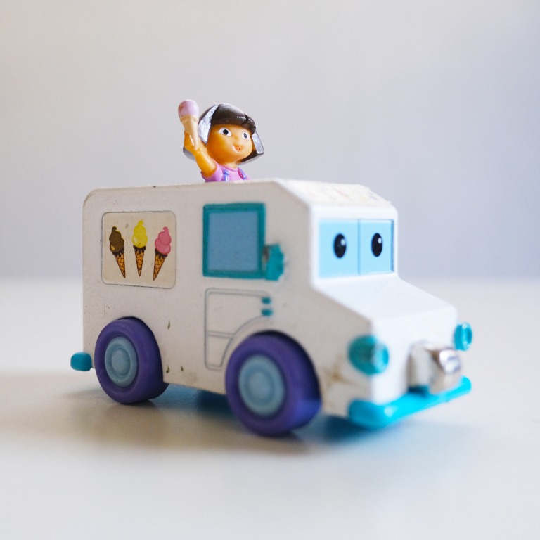 Dora the Explorer Take Along Diecast Ice Cream Truck, Hobbies