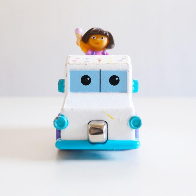 Dora the Explorer Take Along Diecast Ice Cream Truck, Hobbies
