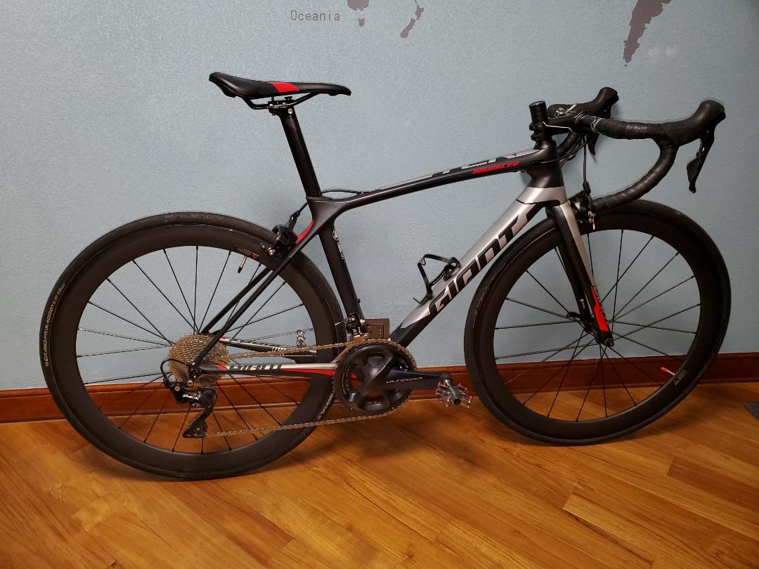 Tcr advanced 2 kom 2019 top