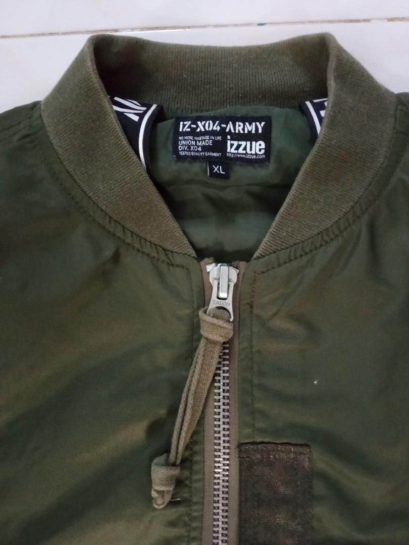 Izzue jacket deals price
