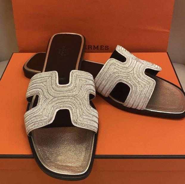 LIMITED EDITION!!! HERMES ORAN SIZE 40 BRANDNEW! ✓, Women's Fashion,  Footwear, Flats u0026 Sandals on Carousell