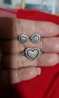 (Category: ) located in . Submitted by pickygem (Listing ID 1061447828, Image 1). Description: .