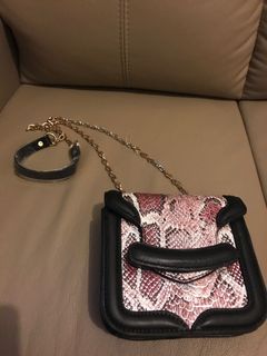 （分類：）位於 。 由 missmuimui 提交（商品編號 1061403390，圖片 1）。簡介： 。