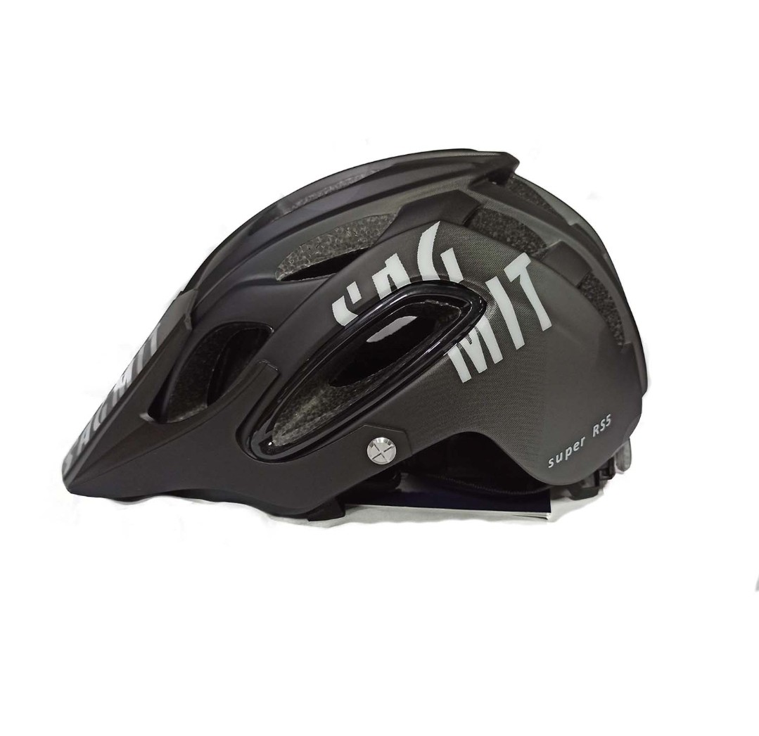 Sagmit helmet 2025