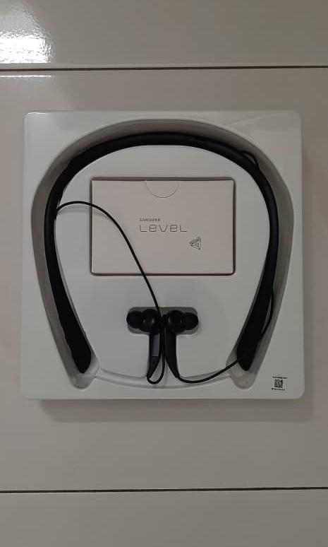 Samsung level u online pro original vs fake