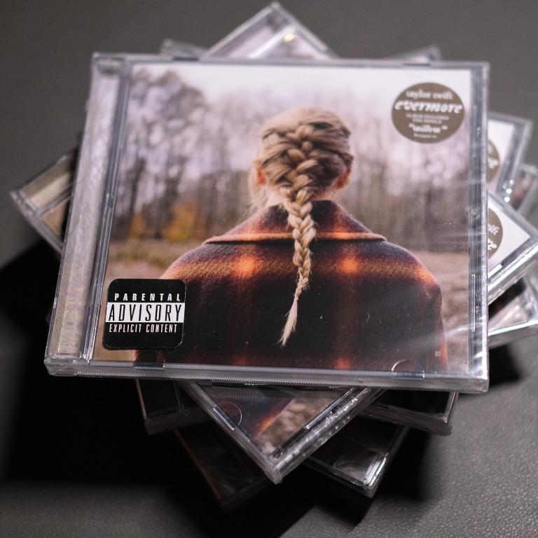 TAYLOR SWIFT - EVERMORE DELUXE EDITION CD (ONHAND) (Category: CDs & DVDs) located in Bacoor. Submitted by meepmorpmeepmorp (Listing ID 1061429166, Image 3). Description: https://shopee.ph/product/299083702/4573432419/ TAYLOR SWIFT - EVERMORE CD ONHAND SEALED IMPORTED FROM USA evermore album deluxe edition CD includes: 15 songs + 2 bonus tracks "right where you left me" and "it's time to go" Exclusive deluxe album lyric booklet, including full alb