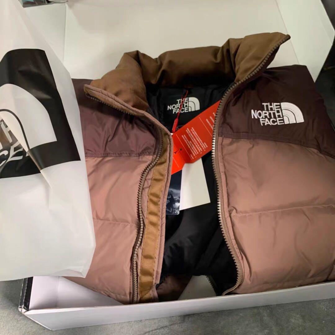 The North Face Brown Puffer Jacket Kendall Jenner同款 女裝 女裝上衣 外套 Carousell