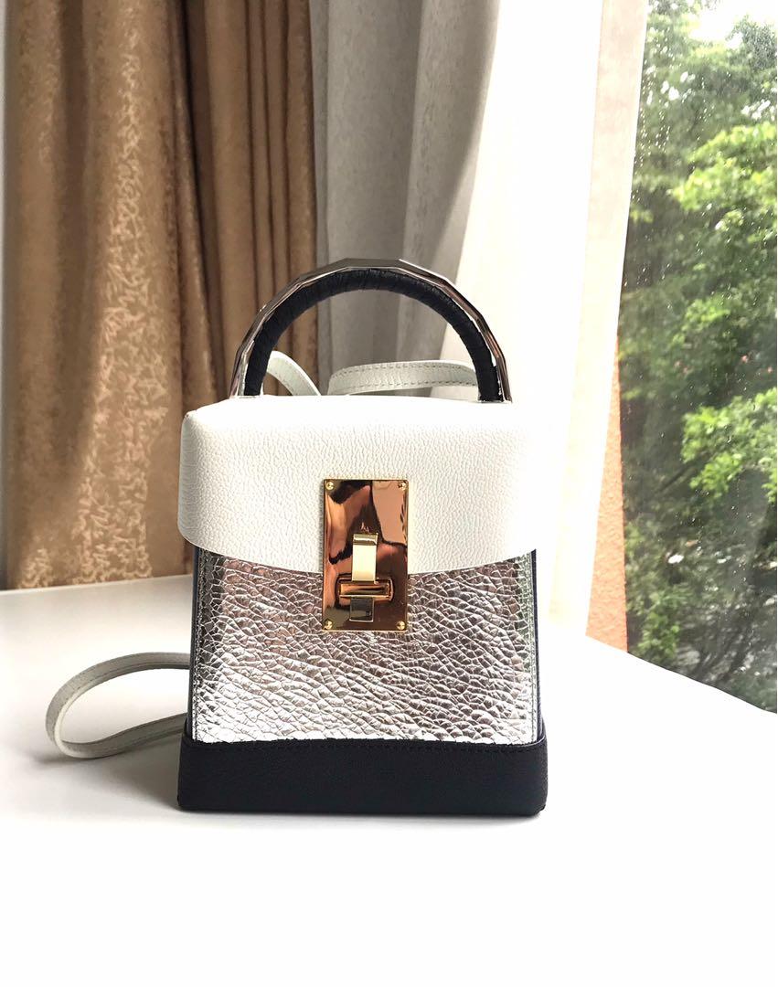 The volon hotsell bag
