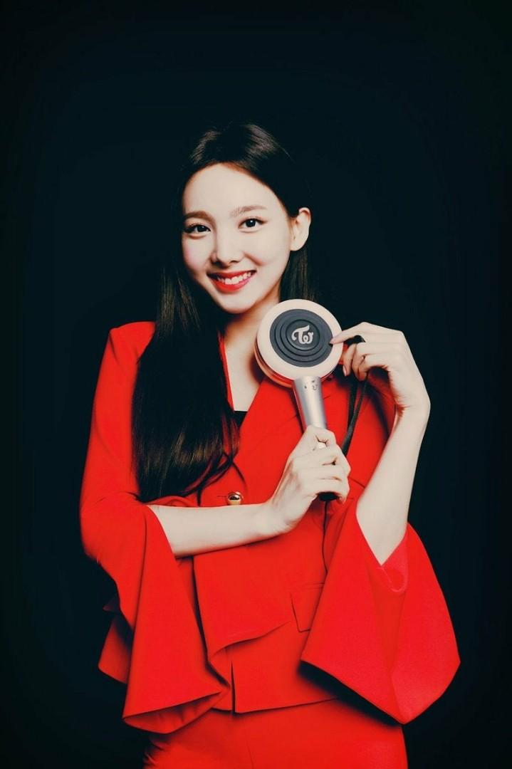 twice feel special