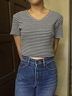 (Category: ) located in . Submitted by virtuouswardrobe (Listing ID 1061377813, Image 1). Description: .