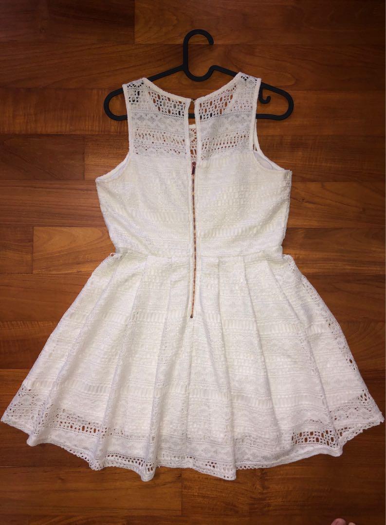 Temt top white dress