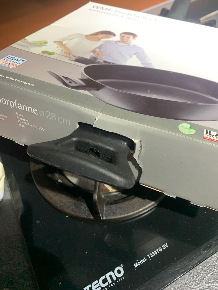 WMF Profiselect 28cm roasting pan, Home Appliances, Kitchenware on ...