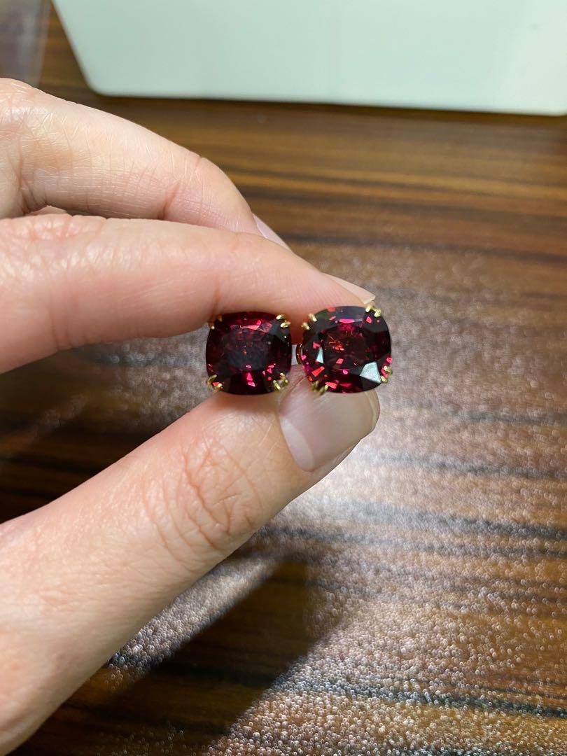 Garnet online studs gold